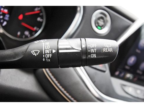 Used 2022 Chevrolet Blazer Premier w/ Enhanced Convenience Package FWD image 18
