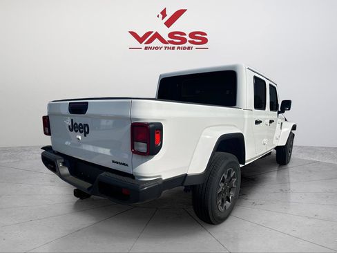New 2026 Jeep Gladiator Sport AWD/4WD image 5