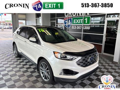 Used 2019 Ford Edge Titanium w/ Cold Weather Package AWD/4WD image 1