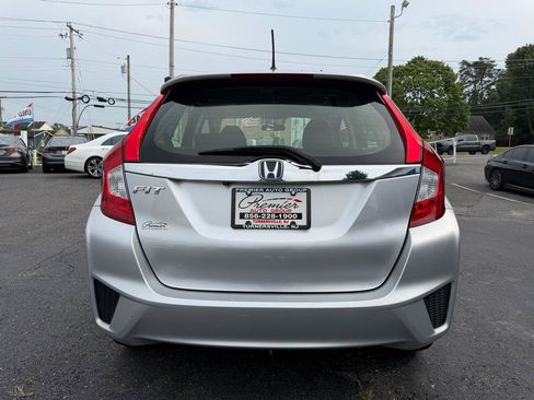 Used 2016 Honda Fit EX image 6