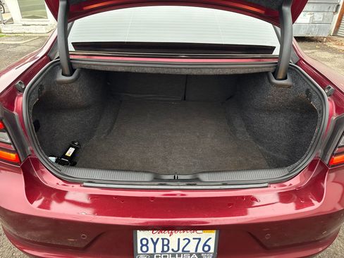 Used 2018 Dodge Charger SXT w/ Blacktop Package image 23