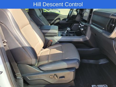 Used 2025 Ford F150 Lariat w/ Equipment Group 501A Mid AWD/4WD image 12