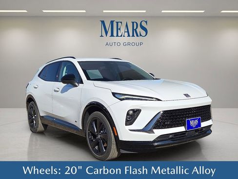 Used 2025 Buick Envision Sport Touring image 8