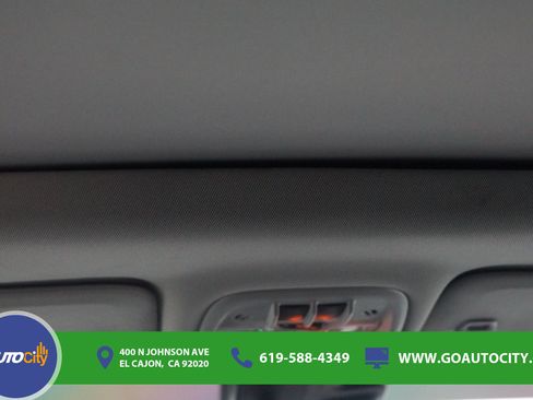 Used 2022 Chevrolet Bolt EUV Premier w/ Sun & Sound Package FWD image 20