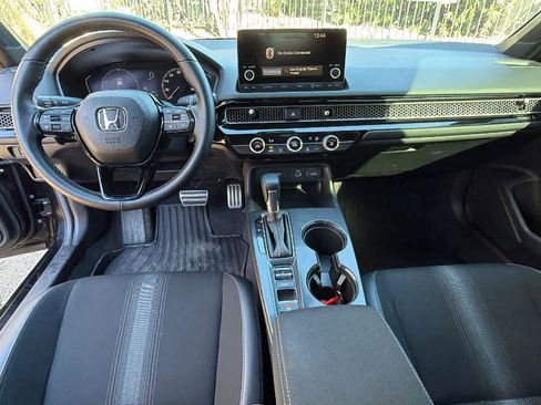 Used 2024 Honda Civic Sport image 18