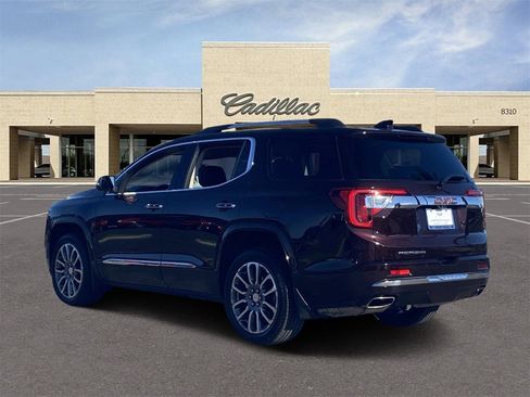 Used 2021 GMC Acadia Denali w/ Denali Technology Package image 7