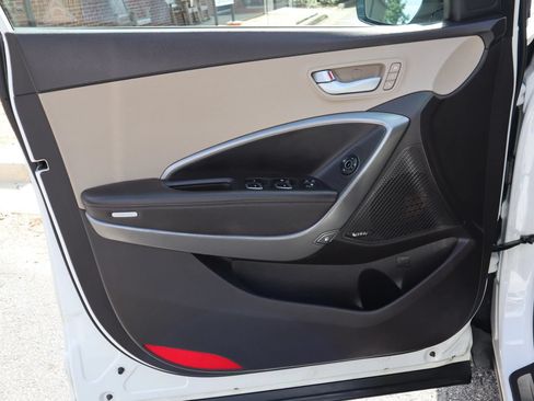 Used 2014 Hyundai Santa Fe Limited FWD image 7