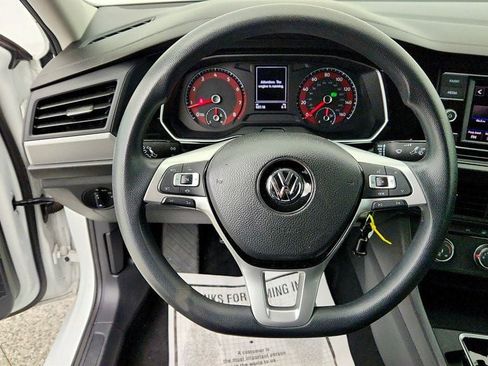 Used 2019 Volkswagen Jetta R-Line FWD image 13
