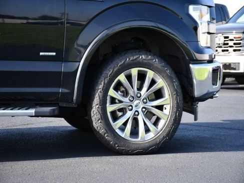 Used 2017 Ford F150 Lariat AWD/4WD image 9