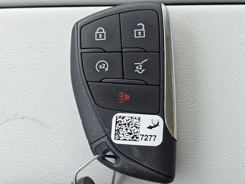 Used 2024 Buick Envision Avenir image 45