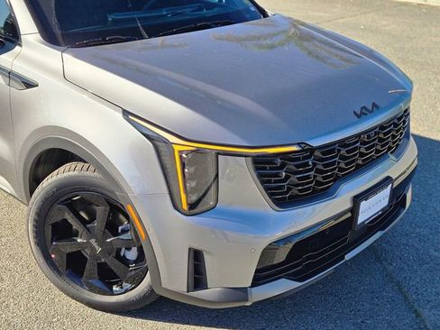New 2026 Kia Sorento SX Prestige AWD/4WD image 3