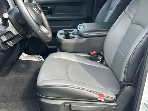 New 2026 RAM 3500 Tradesman image 10