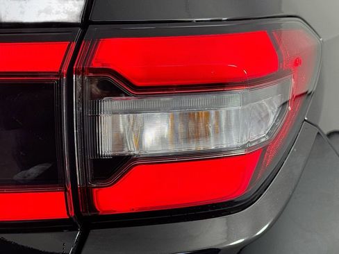 New 2025 Honda Pilot Touring image 35