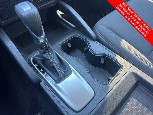 Used 2022 Nissan Frontier SV image 28