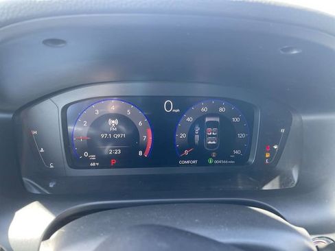 Used 2025 Acura ADX A-Spec image 11