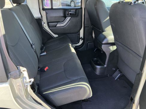 Used 2017 Jeep Wrangler Unlimited Sport w/ Quick Order Package 24S image 29