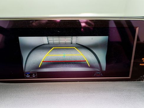 Used 2019 Lexus ES 350 350 w/ Premium Package image 23