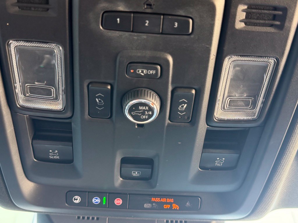 Used 2023 Cadillac Escalade Premium Luxury w/ Performance Package RWD image 35