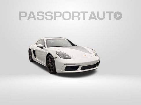 Used 2025 Porsche 718 Cayman S RWD image 3