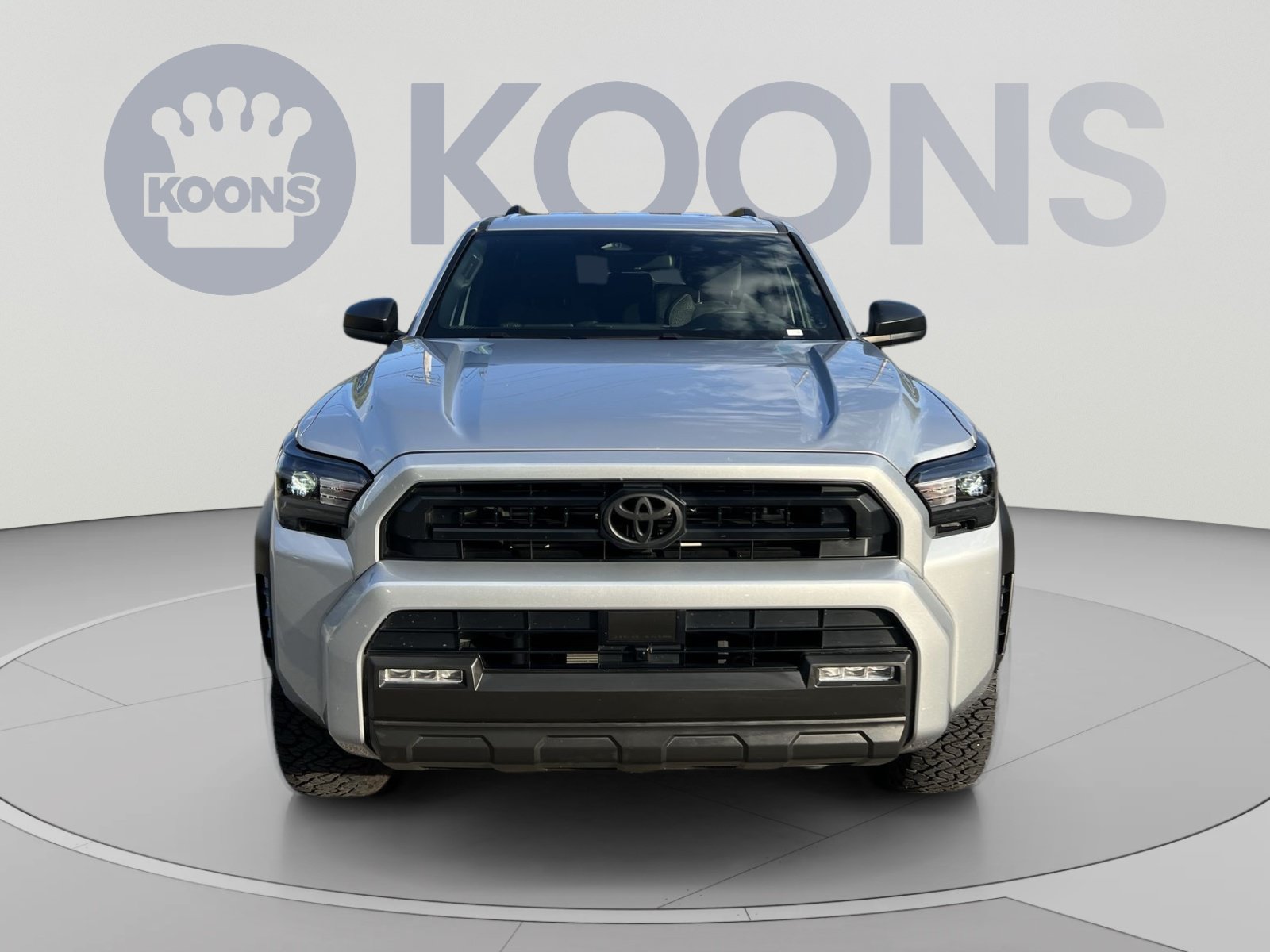 Used 2025 Toyota 4Runner SR5 AWD/4WD image 11