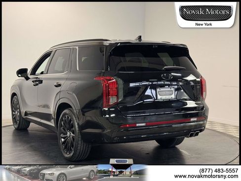 Used 2024 Hyundai Palisade Calligraphy image 7
