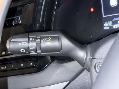 Used 2023 Lexus RX 350 Premium w/ Accessory Package AWD/4WD image 29