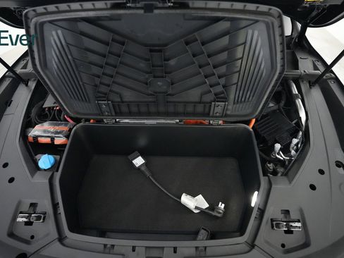 Used 2024 Audi Q8 e-tron Premium Plus w/ Premium Plus Package image 26