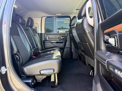 Used 2016 RAM 2500 Laramie w/ Convenience Group AWD/4WD image 41