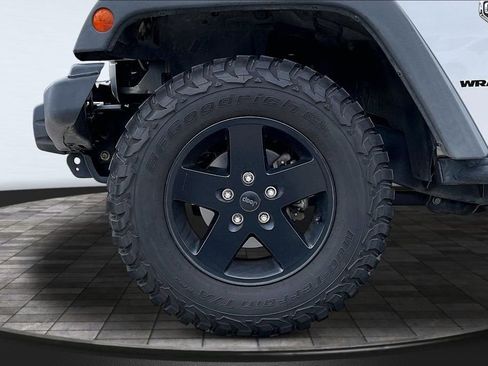 Used 2012 Jeep Wrangler Rubicon AWD/4WD image 32