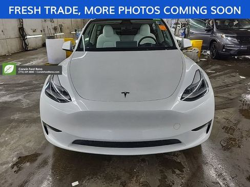 Used 2023 Tesla Model Y Long Range AWD/4WD image 2