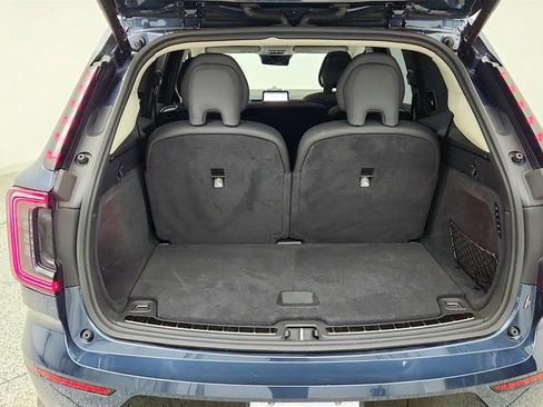 Used 2025 Volvo EX90 Ultra AWD/4WD image 20