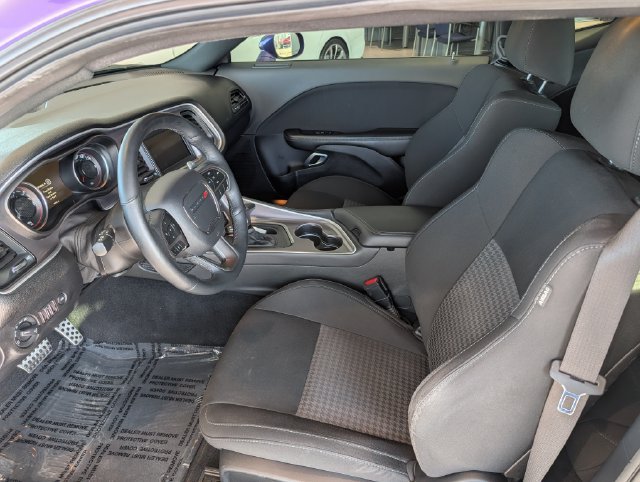 Used 2019 Dodge Challenger R/T w/ Cold Weather Group RWD image 11
