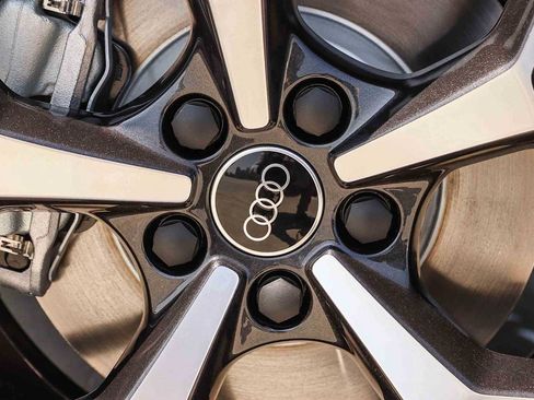 New 2026 Audi Q3 quattro 2.0T AWD/4WD image 15