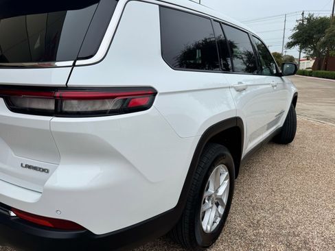 Used 2025 Jeep Grand Cherokee L Laredo w/ Luxury Tech Group I image 4