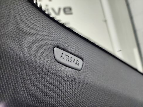 Used 2025 BMW X1 xDrive28i image 44