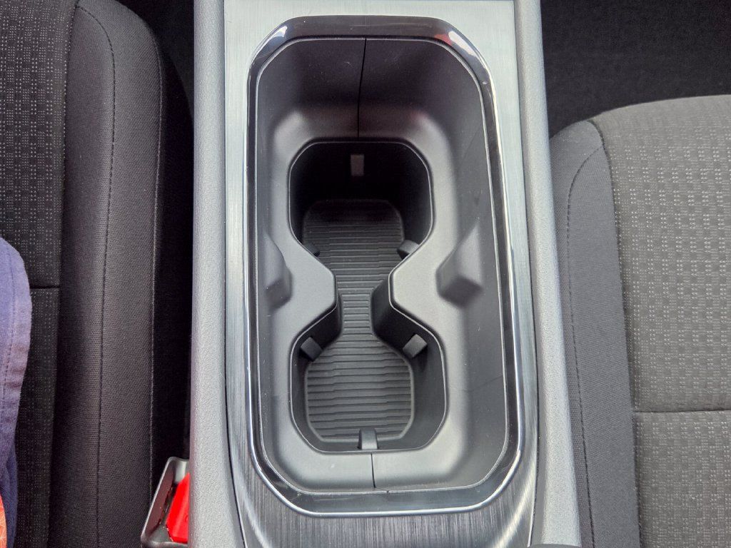 New 2027 Nissan Kicks S FWD image 20