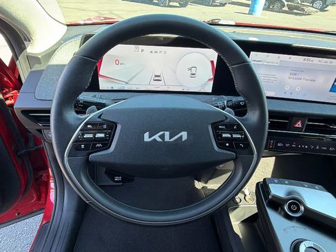 Used 2024 Kia EV6 Wind w/ Wind Technology Package RWD image 18