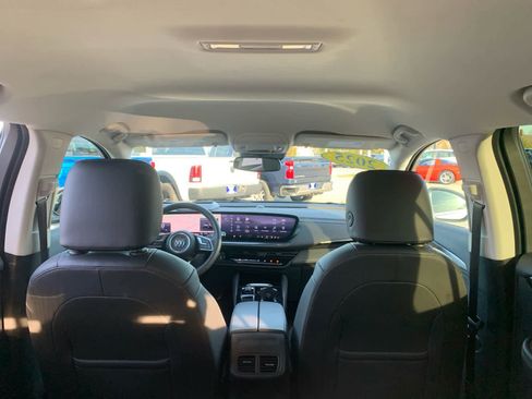 Certified 2025 Buick Envision Preferred image 39