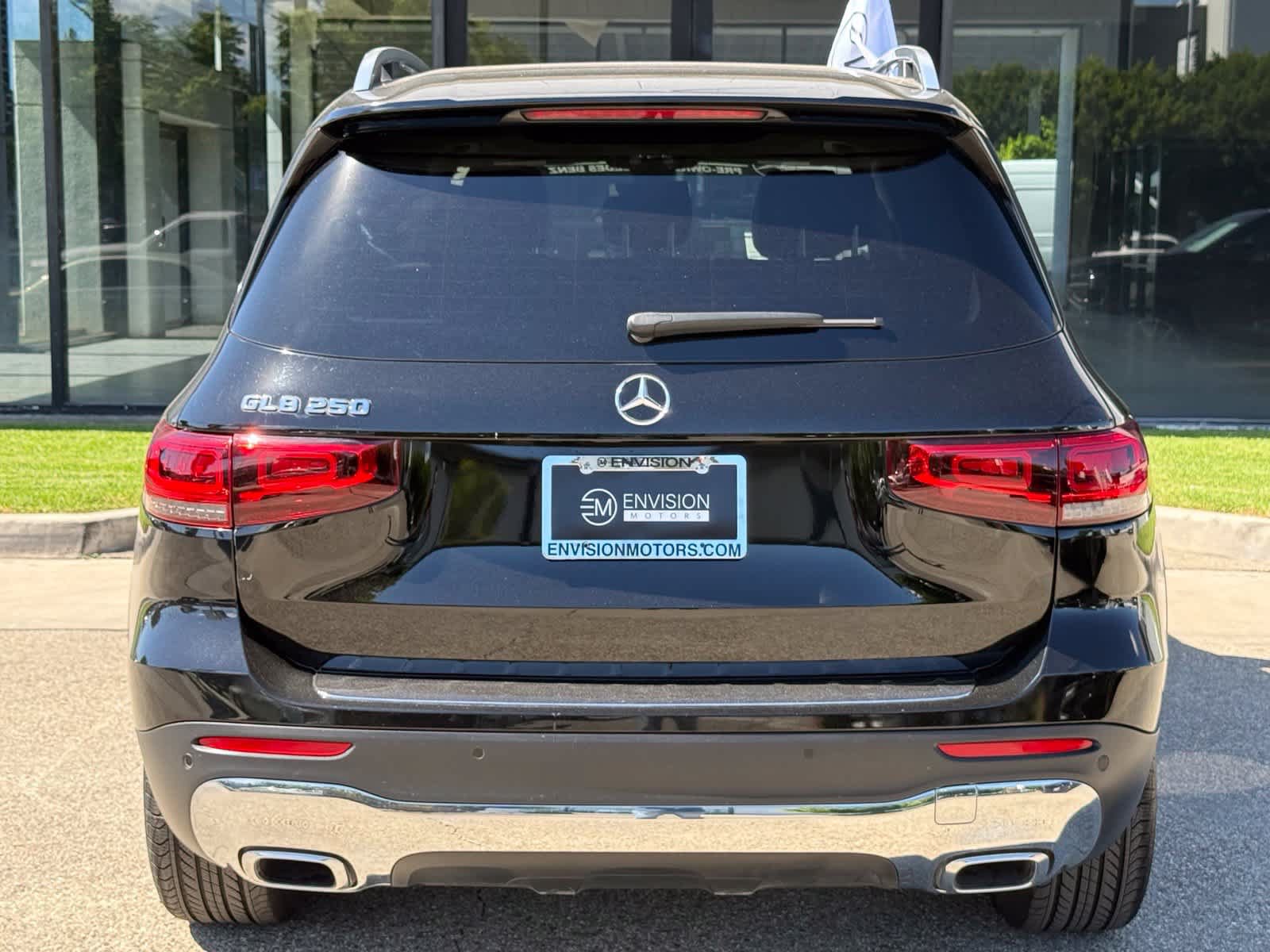 Used 2023 Mercedes-Benz GLB 250 image 13