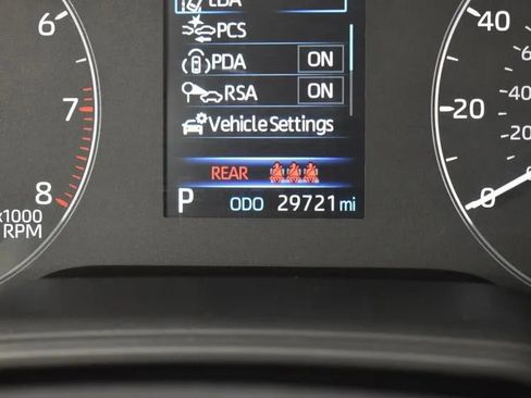 Used 2025 Toyota Corolla LE FWD image 27