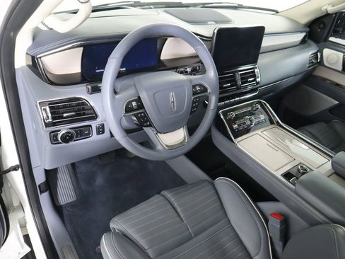 Used 2021 Lincoln Navigator L Black Label w/ Cargo Convenience Package image 9