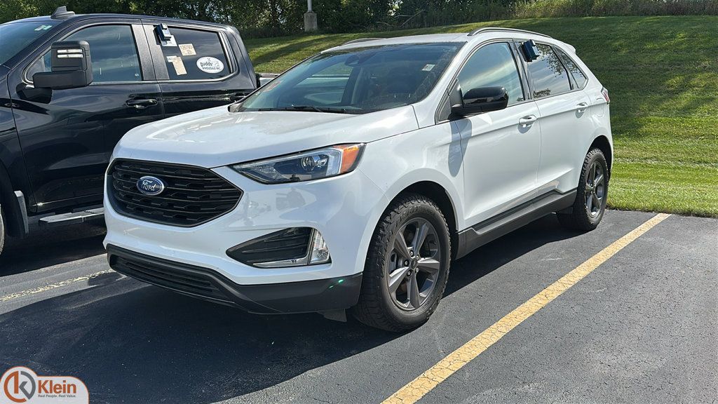 Used 2024 Ford Edge SEL w/ Sport Appearance Package AWD/4WD image 1