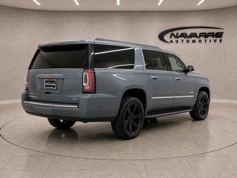 Used 2019 GMC Yukon XL SLT w/ Graphite Performance Edition RWD image 9