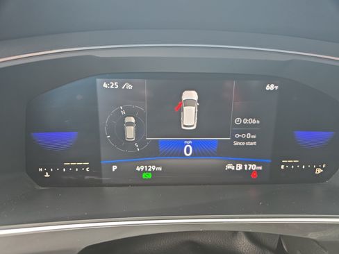 Used 2022 Volkswagen Tiguan SE AWD/4WD image 19