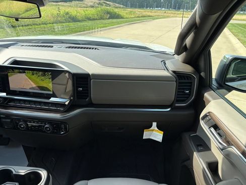 New 2026 Chevrolet Silverado 1500 LT w/ All Star Edition Plus AWD/4WD image 38