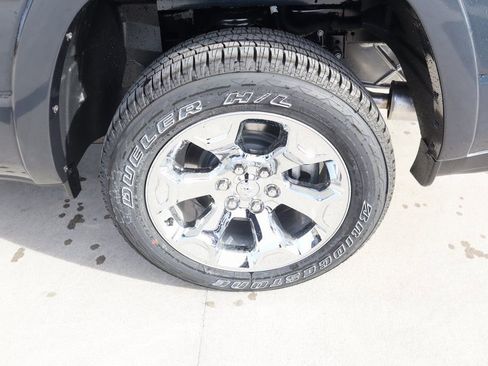 New 2026 RAM 1500 Big Horn AWD/4WD image 19