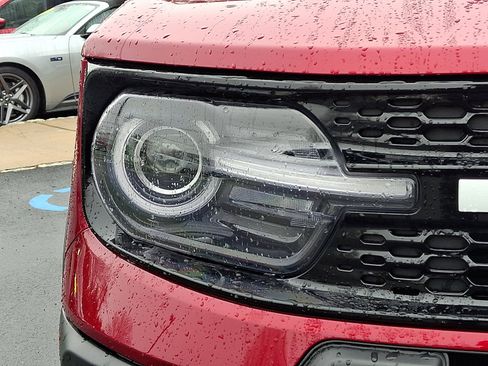 Used 2025 Ford Bronco Sport Outer Banks w/ Outer Banks Tech Package+ image 9