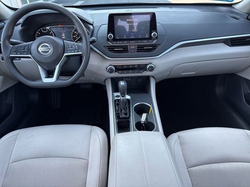 Certified 2022 Nissan Altima 2.5 SV image 15