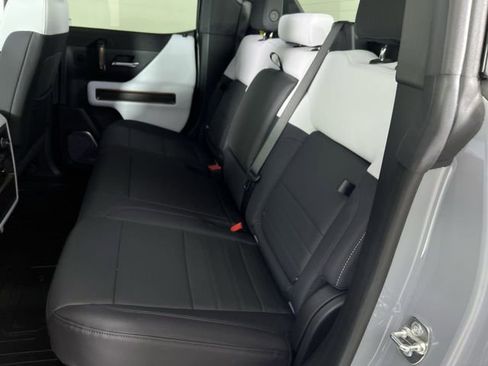 Certified 2025 GMC Hummer EV 3X w/ Battery Pack, 24 Module Pack AWD/4WD image 26