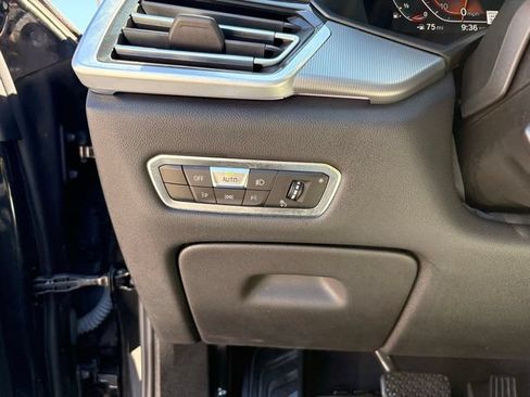 Used 2023 BMW X6 xDrive40i w/ Premium Package AWD/4WD image 23
